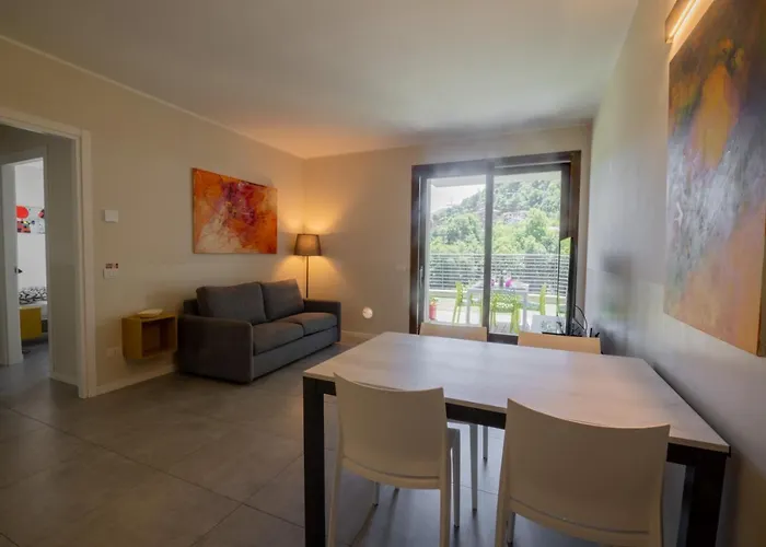 Casa Bella Semesterbostad Argegno