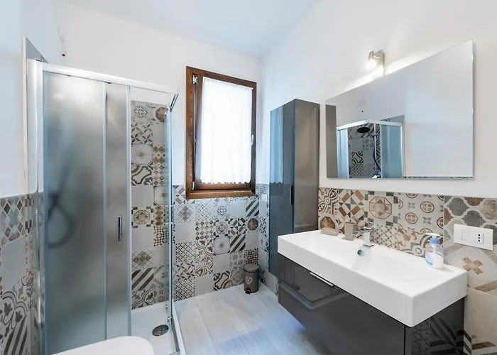 Semesterbostad Casa Bella Argegno